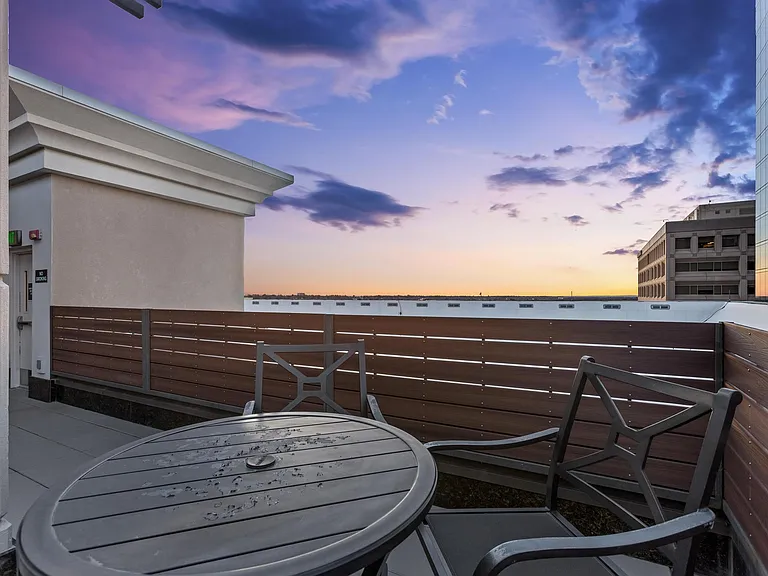 1112 W Main St #406 — Photo 39