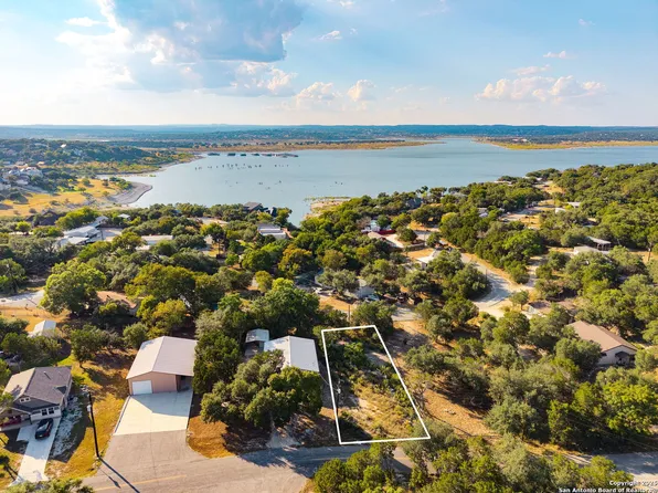 617 Canyon Edge LOT 1492, Canyon Lake, TX 78133