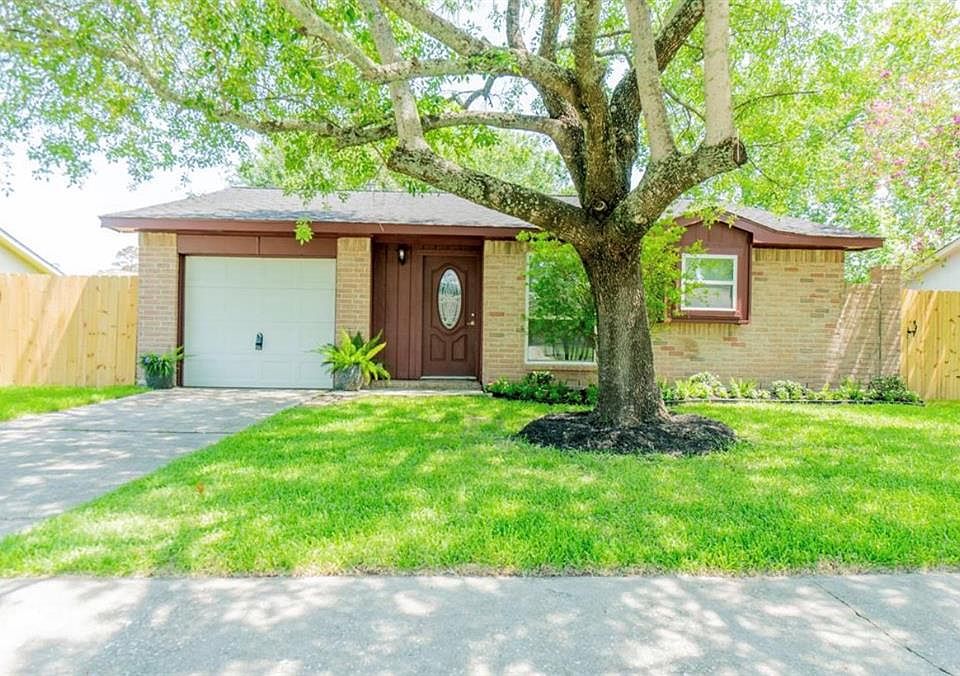 1st image of 10635 Thorncliff Dr