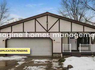 5422 Pleasant St, North Ridgeville, OH 44039