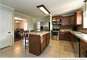 5th image of 4718 Craigwood Dr