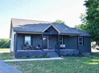 347 Hawkins Rd, Westmoreland, TN 37186
