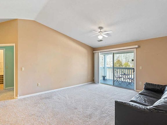 5th image of 120 Carrington Ln APT 311