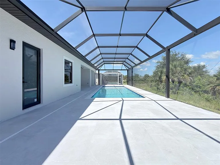 14671 Lillian Cir — Photo 22