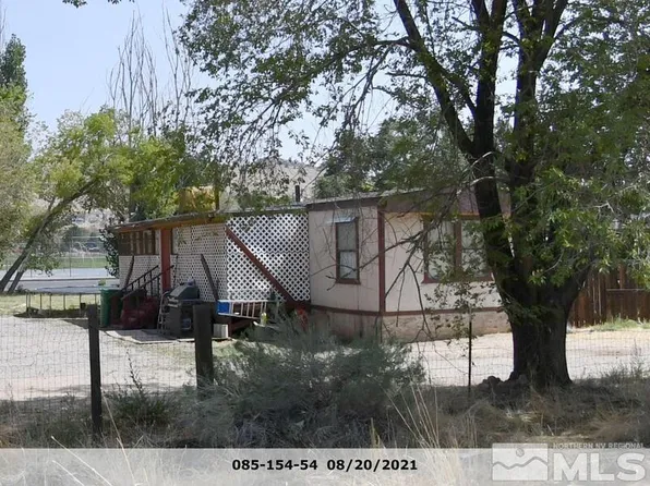 5309 Leon Dr, Sun Valley, NV 89433