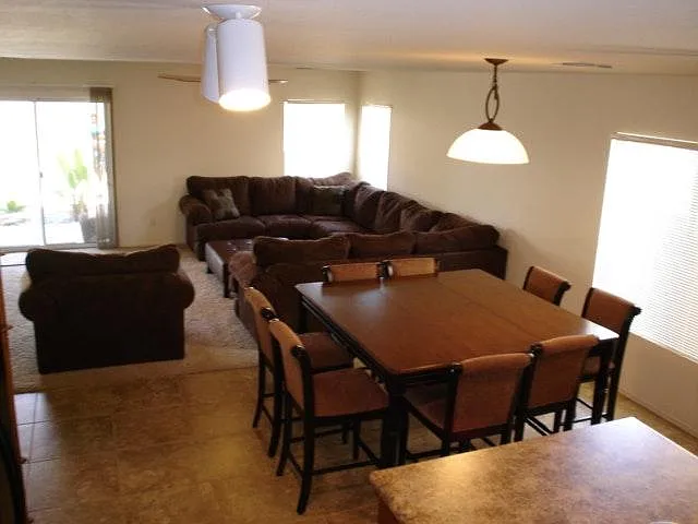 3278 E Silverbell Rd — Photo 17
