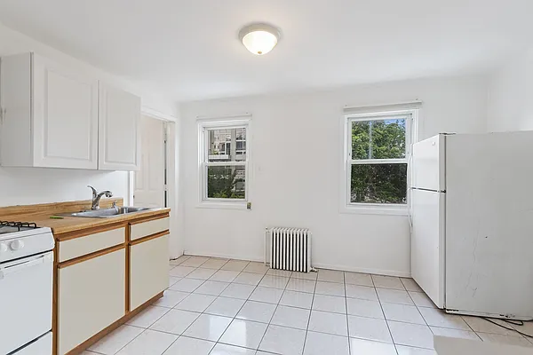 Rented by Corcoran | media 12