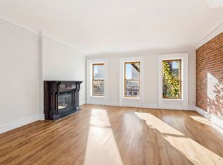 562 Washington Ave #3, Brooklyn, NY 11238