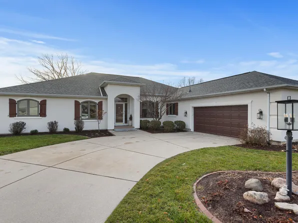 1604 Bentbrook Dr, Champaign, IL 61822