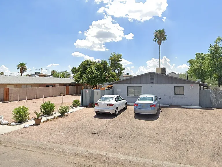 2601 E Monte Cristo Ave — Photo 1