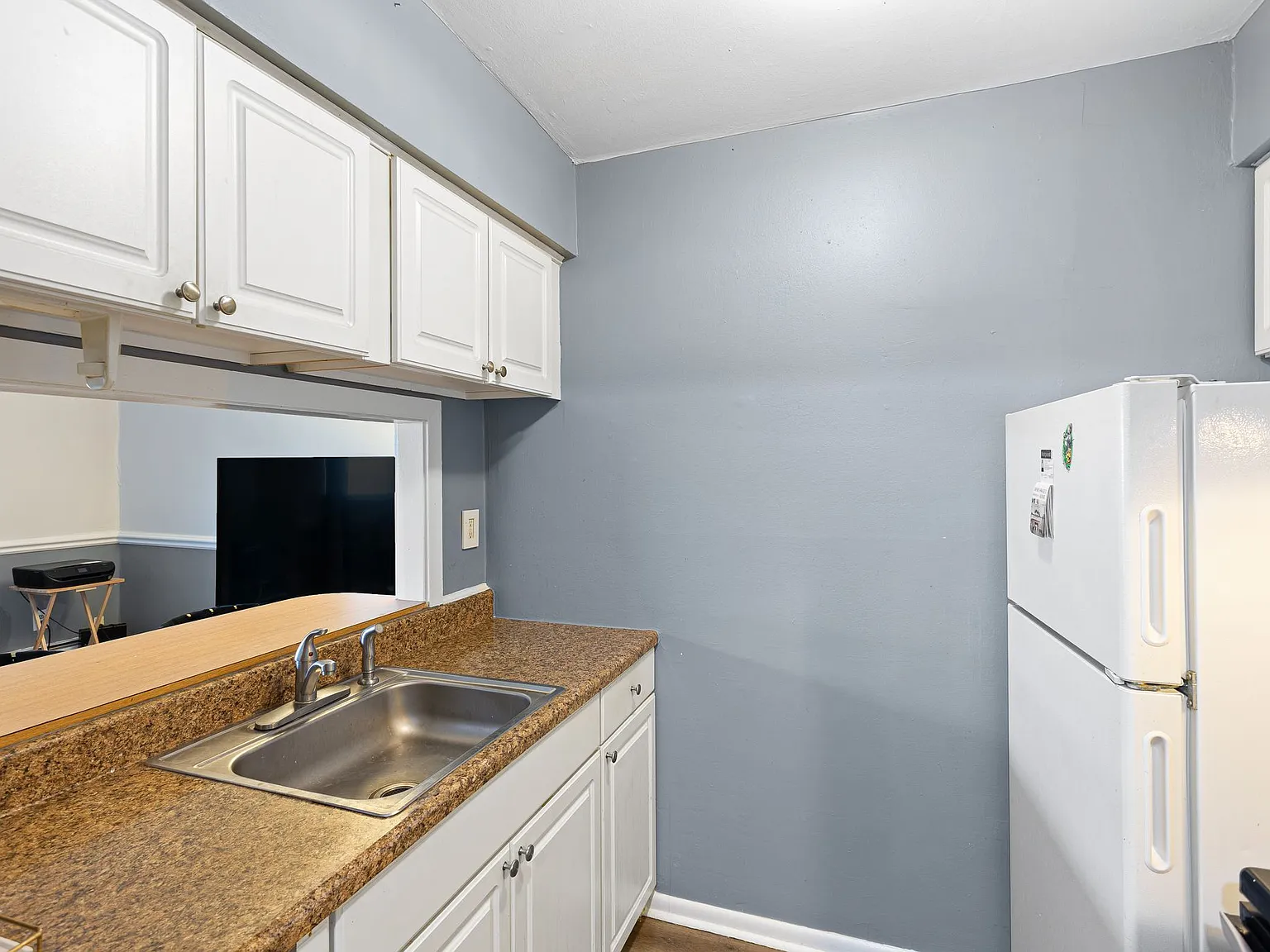 2 bed, 920 sqft, $1,550 — Photo 3