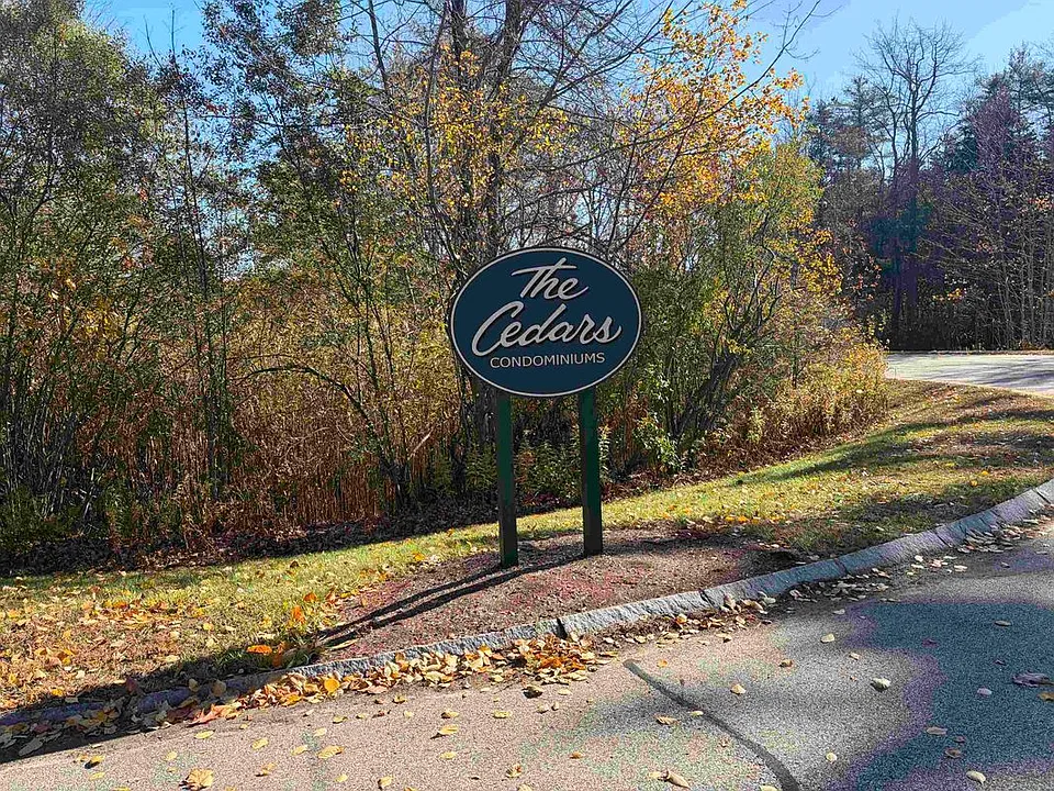 310 White Cedar Blvd