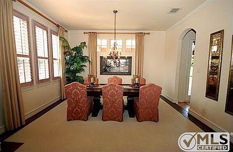 5th image of 317 Haddington Ln