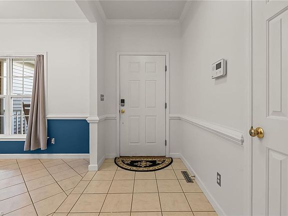 5th image of 7702 Perthshire Dr