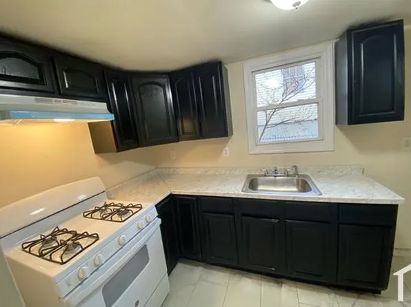 193 16th Ave, Paterson, NJ 07501
