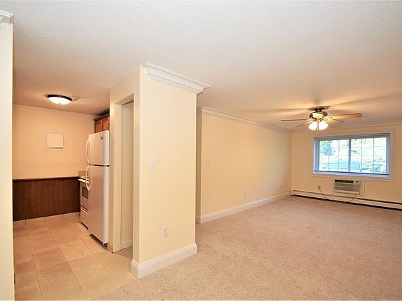 2nd image of 135 Grove St APT 117