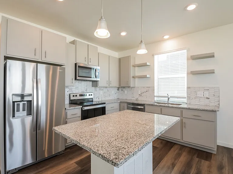 4734 N Tower Ct — Photo 11