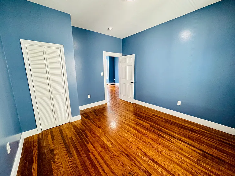 61 Cypress St #2 — Photo 12