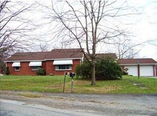 118 Reservoir Rd, Herminie, PA 15637