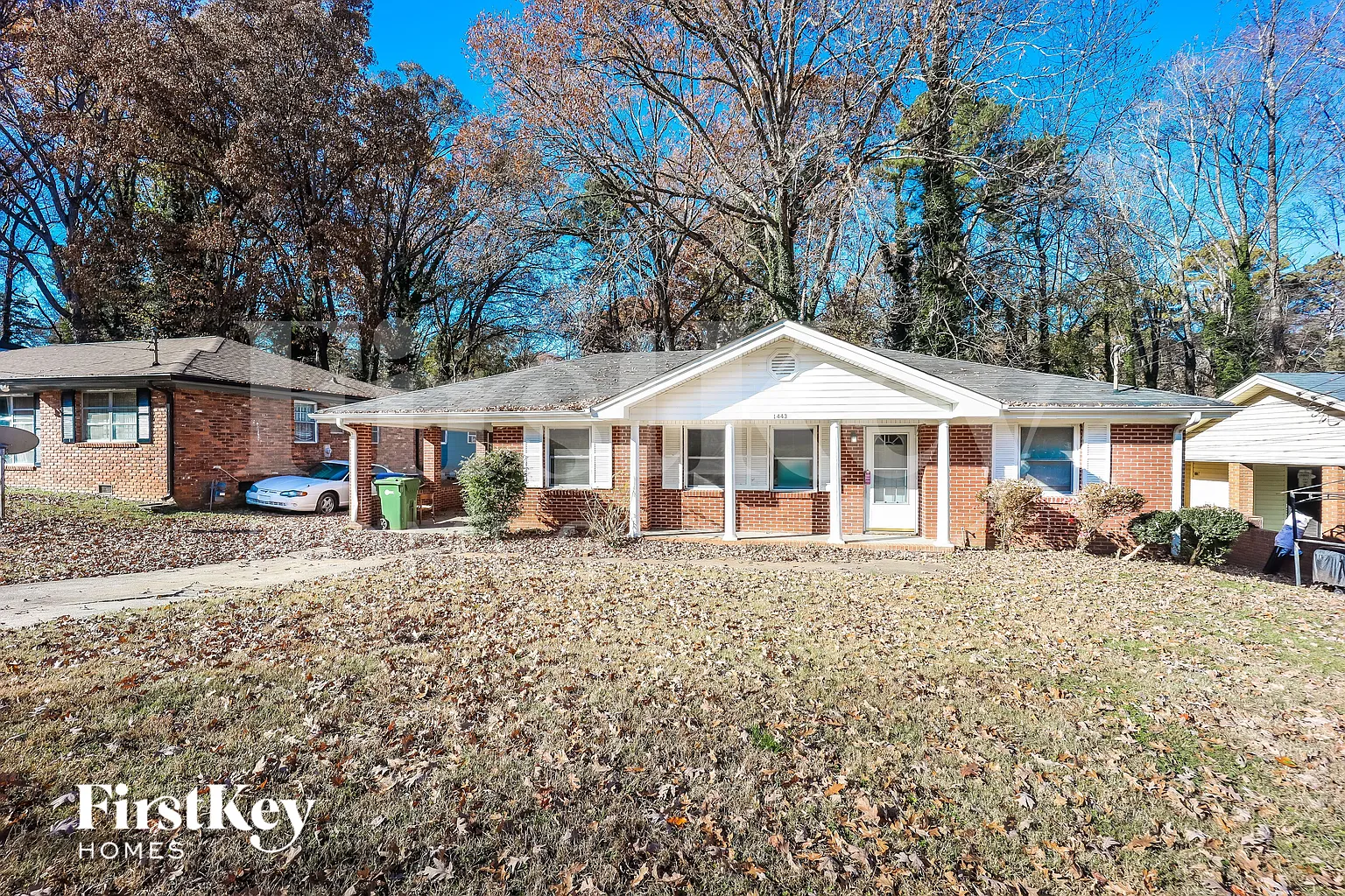 1443 Willow Trl SW photo 1