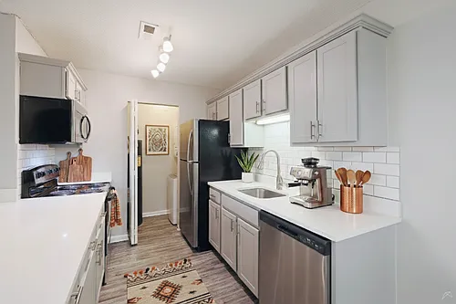 Triangle Park Apartments Photo 1