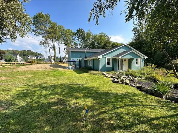 257 Stoup Rd, Mars, PA 16046