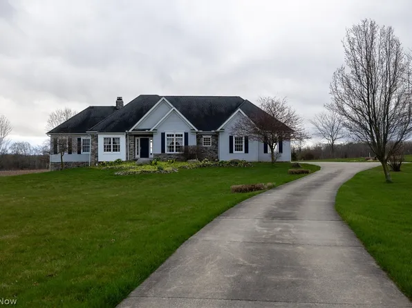 2978 Huntington Way, Aurora, OH 44202