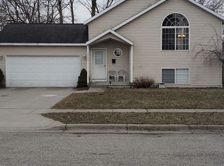 3888 Oakes St SW, Grandville, MI
