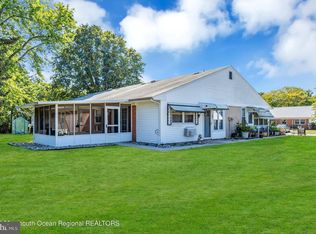 38 Crestwood Ct #D, Manchester Township, NJ 08759