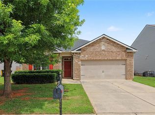 1886 Osprey Dr, Hampton, GA 30228