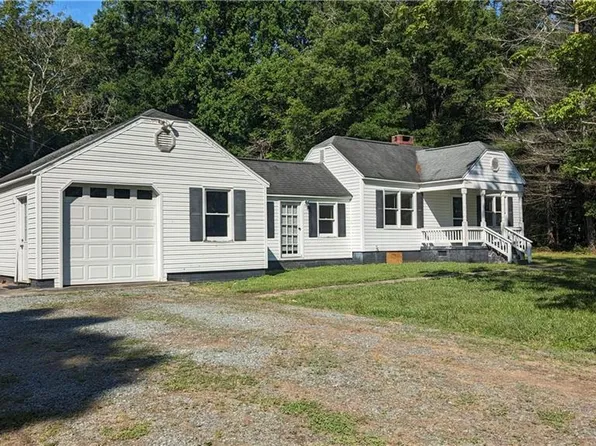 1832 Garrett House Trl, Burlington, NC 27215
