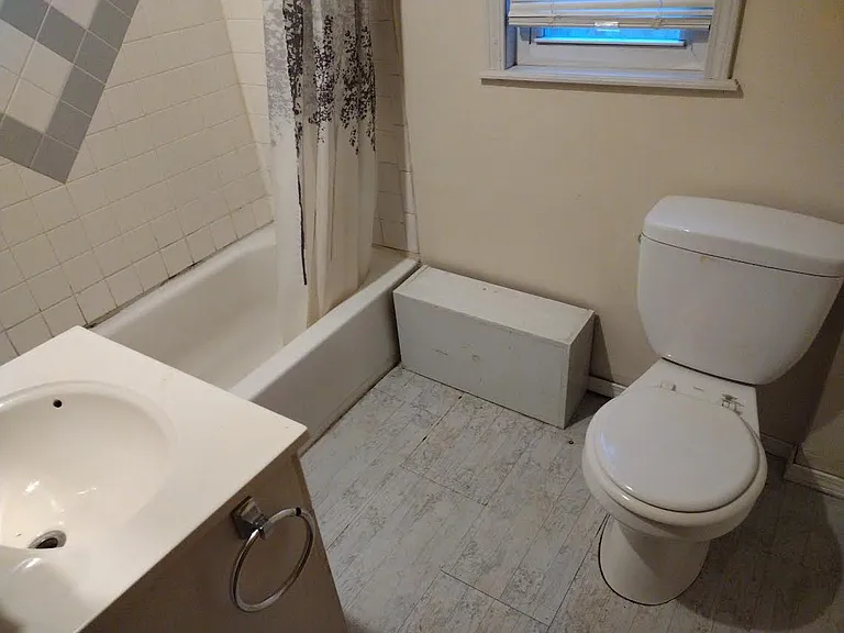 5822 Curson Dr — Photo 3