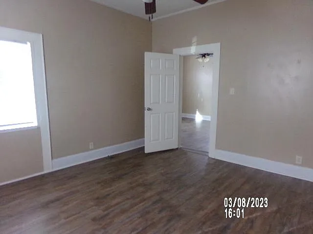 318 Hasty St — Photo 29