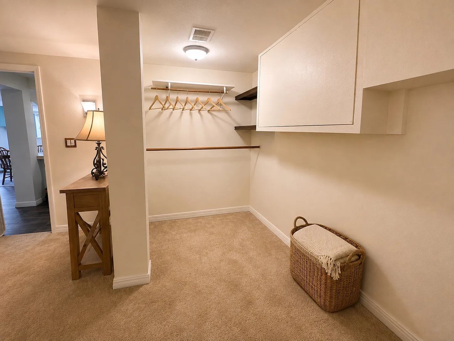 1 bed, 850 sqft, $1,675 — Photo 3