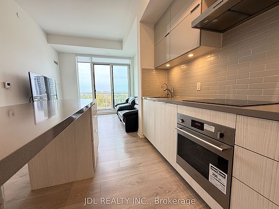 5th image of 18 Rouge Valley Dr W #704