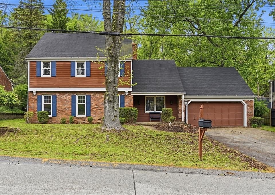 1st image of 224 Thornberry Dr