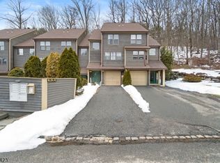 42 Lexington Ln #E, West Milford Twp., NJ 07480