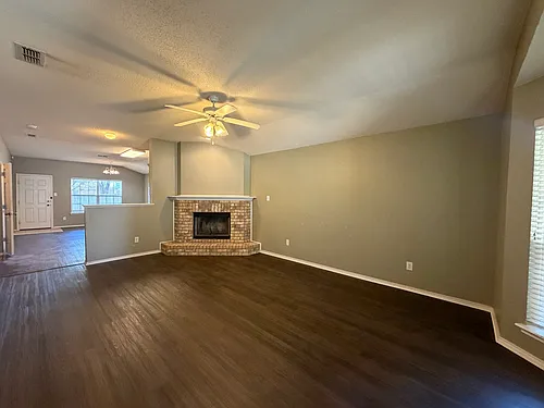 6523 88th St Photo 1