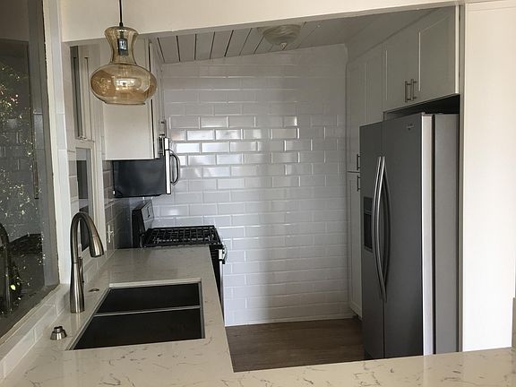 3rd image of 22041 Pacific Coast Hwy APT 4