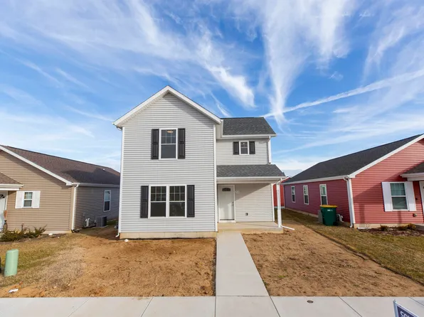 1518 Yearwood Ln, Mishawaka, IN 46545