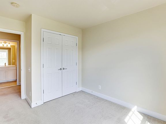 5th image of 14580 Crossfield Way #89A