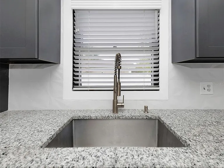 4030 Fieldgreen Pl — Photo 17