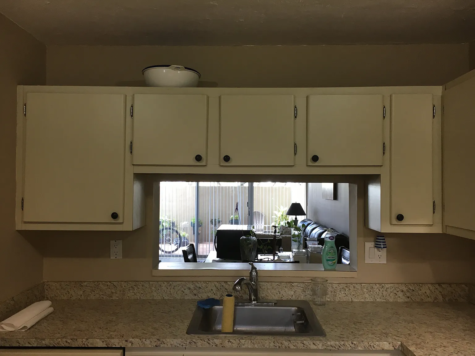 1 bed, 1.5 bath, 787 sqft, $1,750 — Photo 3