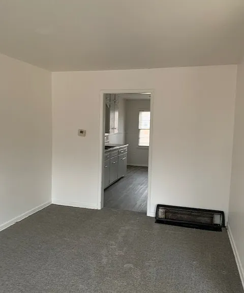 2301 S Belmont St — Photo 3