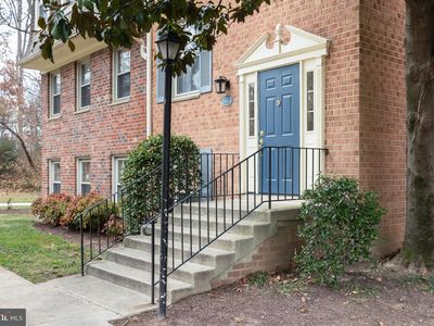 5964 Westchester Park Dr APT 302, College Park, MD, 20740
