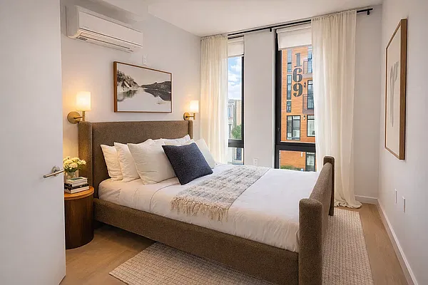 Bedroom, photo 2