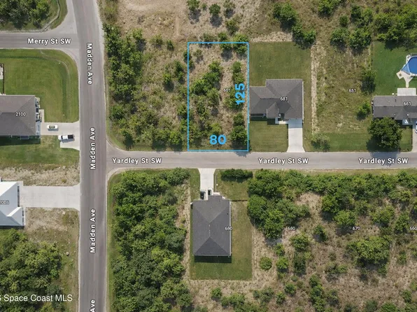 691 Yardley St SW, Palm Bay, FL 32908