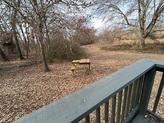3rd image of 42556 Anderson Ln