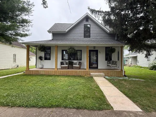 54 W Canal St, Carroll, OH 43112