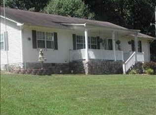 2176 Outlaw Rd, Woodlawn, TN 37191